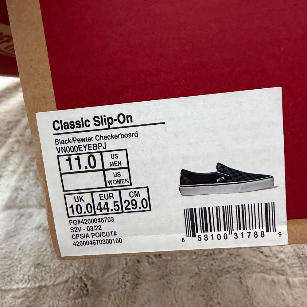 Classic Slip-on Gray Checkered Vans NWT Size 11 Men’s - Picture 3 of 7